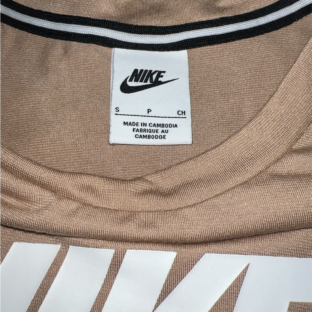Nike Tan Short Sleeve Tee - Picture 2 of 4